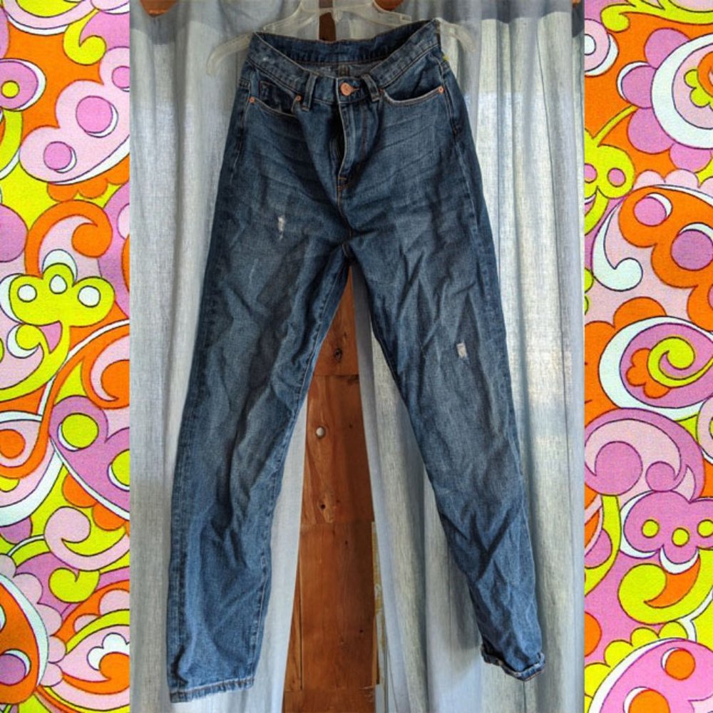 Distressed BDG Boyfriend Jeans